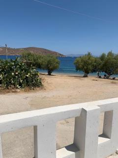 Studio on the beach, Leivadakia, Serifos - 7