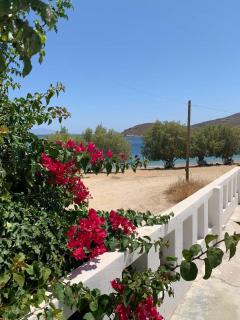Studio on the beach, Leivadakia, Serifos - Serifos Chora - 0