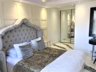The Great House Hotel - Bridgend - 8