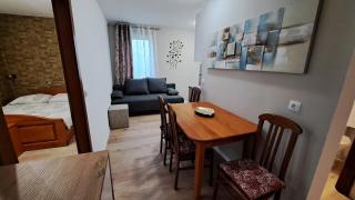 Apartment ŠTIZ by the sea with an organized beach - Betina - 1