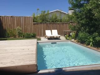Villa Boisée avec Piscine et Jardin, Proche Commerces et Plage, WiFi Inclus à Arcachon - FR-1-374-55 - Arcachon - 0