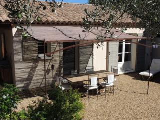 House in Buisson with Provencal Charm - Buisson - 1