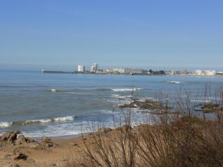 Superbe T2 rénové face mer avec parking, proche plage et commerces, Les Sables d'Olonne - FR-1-325-69 - Les Sables-dʼOlonne - 0