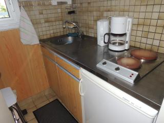 Royan : T2 cosy avec terrasse, proche plage et commerces, parking privé - FR-1-71-63 - Royan - 4