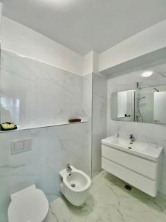 Senior Apartment- 3 room- Luxury Residence Mamaia - 9