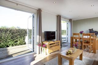 Whileaway Lodge, Strawberryfield Park - Cheddar - 6