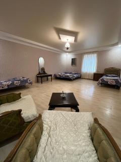 Kutaisi City Heart Apartment - Kutaisi - 9