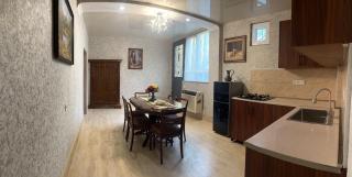 Kutaisi City Heart Apartment - 5