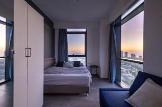 Luxury Two Bedroom Seaview Apt - Bat Yam - 8
