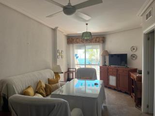 Lyrioshomes Precioso Apartamento Puerto de Estepona - Estepona - 5