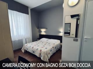 Hotel Numi & Medusa - Cesenatico - 8