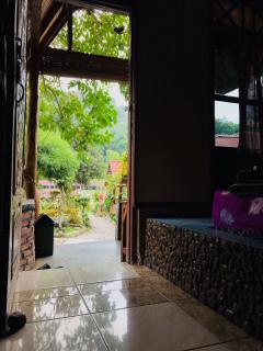 Lucky Bamboo'Bungalows-Resto and Orangutan Jungle Trekking Tours - Bukit Lawang - 2
