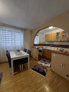 Apartment EM - Tuzla - 8
