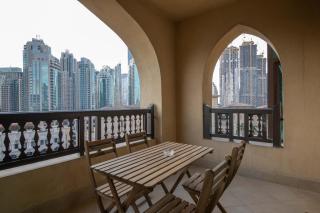 Chic 2BR with Burj Khalifa View in Souk Al Bahar - Dubai - 7