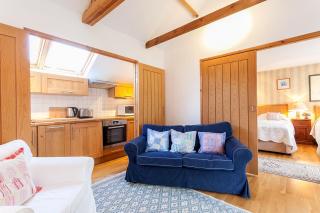 Wisteria Suite - Dartmouth - 8