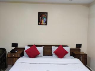 Hotel Royal - 3