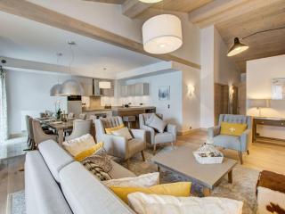 Spacieux appartement 4 pièces au centre de Courchevel avec accès pistes et parking - FR-1-562-34 - Courchevel - 0