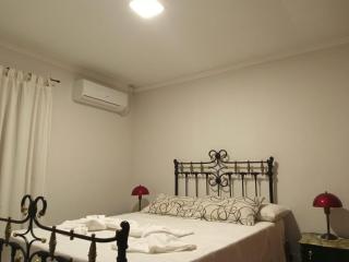 LAS ROSAS- Centro - 3 cuadras de la playa - 9