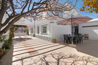 Villa Galé - Guia - 0