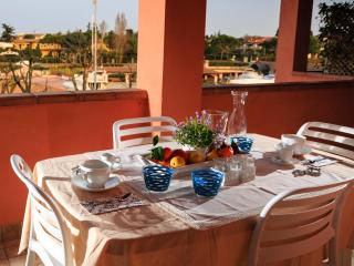 BellaSirmione Holiday Apartments - 7