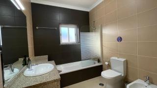 Oura Oasis C by Check-in Portugal - Albufeira - 1