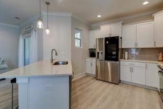 48 Pink Sand Luxury 4 BR Vacation Home - Hilton Head Island - 5
