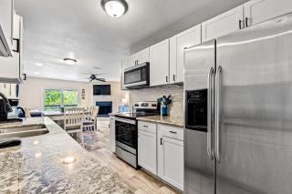 Bay Street Bliss - Gulf Breeze - 5