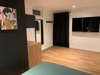 Appartement avec jacuzzi dans la chambre et piscine aux beaux jours - 6