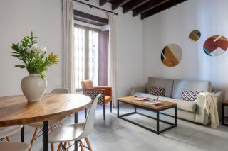 Triana Boutique Apartments by Hommyhome - 7