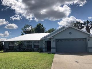 Beautiful Home across the street from Lake June! - Lake Placid - 5