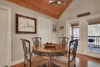 Ozark Livin' Lodge - 8