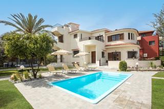Hriska Luxury Villa - Ixia - 0