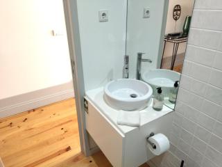 Lusitania Garden Apartment - Jardim Privado - Porto - 6