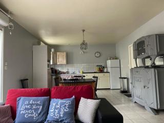 Séjour au cœur de Jard-sur-Mer : Maison avec terrasse et garage près de la plage ! - FR-1-336-125 - 7