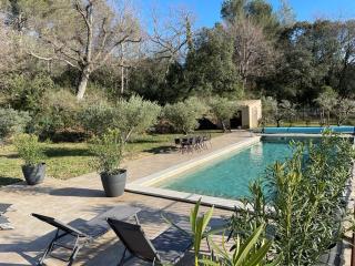 Dépendance cosy avec petit déjeuner entre Gordes et l'Isle sur la Sorgue - Lagnes - 2
