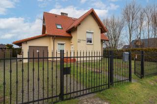Nemo 4 Bedrooms & Grill - Zastań - 7