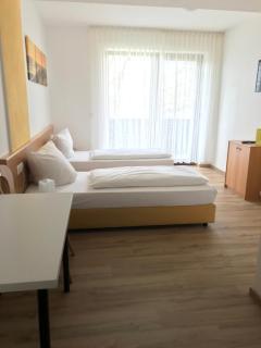 Landgasthof Felsenkeller - 1