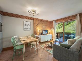 Appartement cosy ski aux pieds avec piscine et spa - FR-1-566-46 - 0