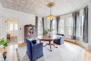 Old Mansard - 3