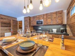 Appartement rénové plein cœur Alpe d'Huez, proche pistes, parking gratuit - FR-1-645-24 - Huez - 4
