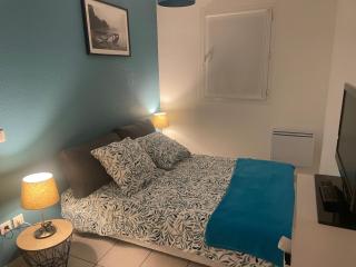 Charmant Appartement Cosy sur Sète proche de toutes commodités, Parking Privé - Sète - 4