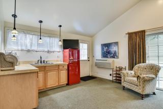 Cozy Portland Studio with Electric Fireplace - 3