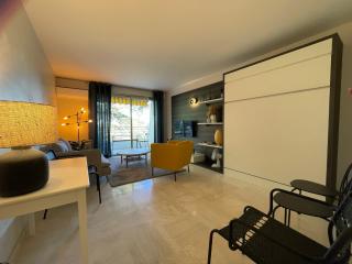 C012-Appartement confortable avec piscine, tennis et grand parc - 9