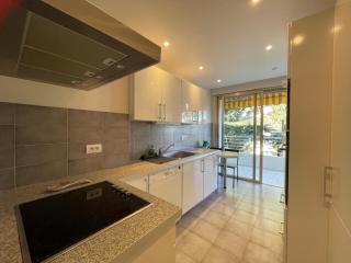 C012-Appartement confortable avec piscine, tennis et grand parc - 5