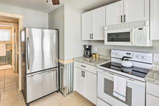 Lakefront Vacation Rental with Fire Pit and Dock! - - 9