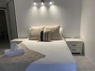 ROOFTOP APARTMENT AT MARINA TERRACES - Port Douglas - 3