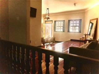 Casa tradicional no Centro Histórico de Ouro Preto - 1