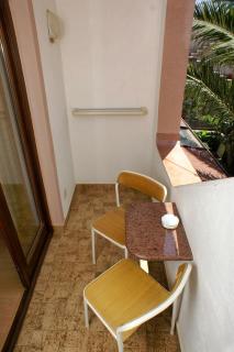 Apartments and rooms by the sea Nemira, Omis - 2781 - Omiš - 1