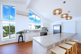 10 Mona Vista Court - Coolum Beach - 4