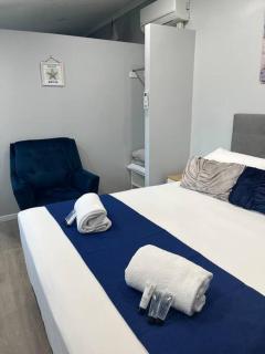 Snapper Villa - Seaside - Urangan - 3